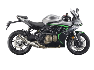 Мотоцикл QJ SRK 600 RC Мотоцикл QJ SRK 600 RC