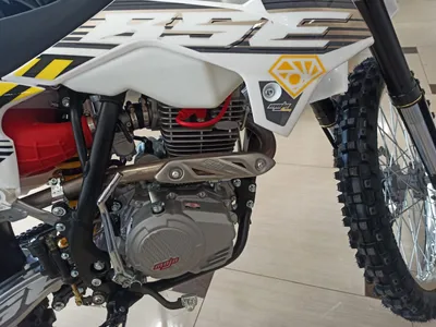 Мотоцикл эндуро BSE Z2 21/18 Roqvi (015) Мотоцикл эндуро BSE Z2 21/18 Roqvi (015)