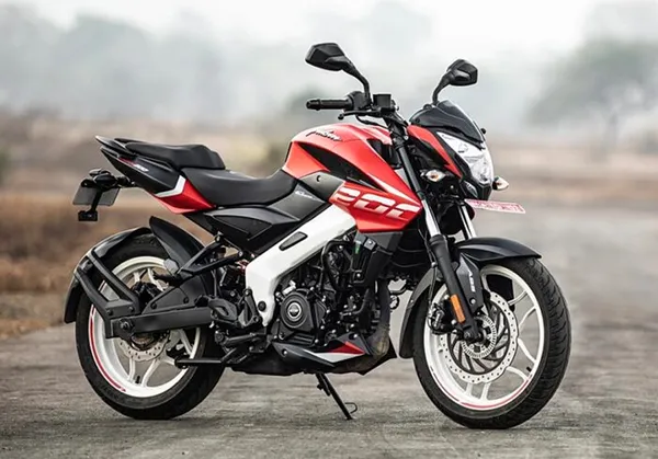 Тест-драйв мотоцикла Bajaj Pulsar NS 160