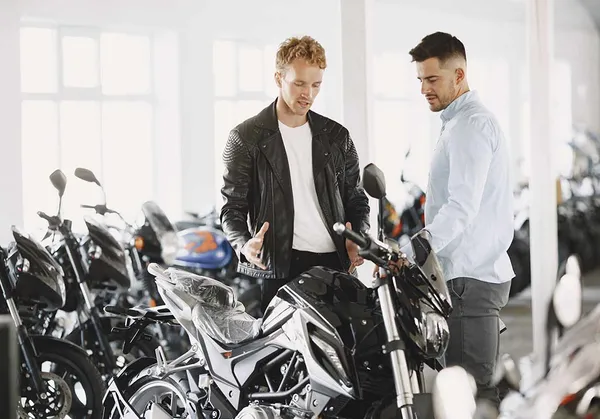 На что обратить внимание при покупке поддержанного мотоцикла