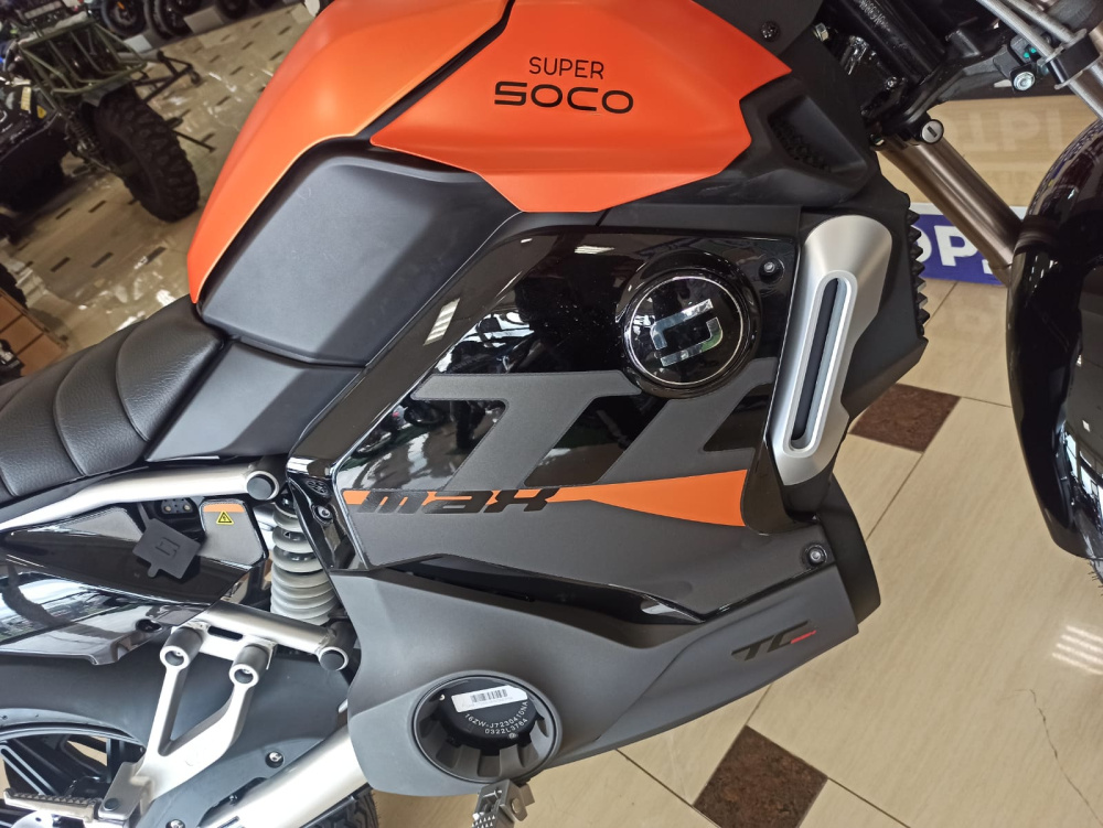 электромотоцикл super soco tc max (2023)